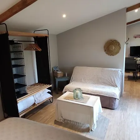 Domaine De L'hotel Au Franc 3*