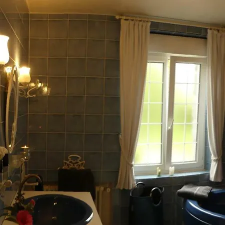 Domaine De L'hotel Au Franc Bed & Breakfast Fleury (Manche)